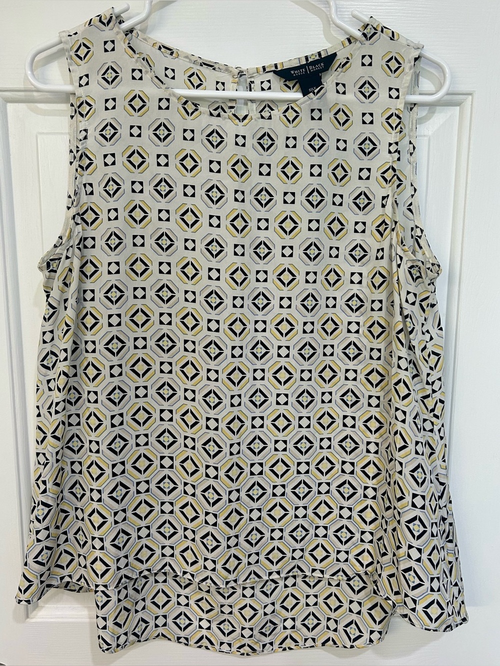 White House Black Market 100% Silk Geometric Print Sleeveless Blouse M